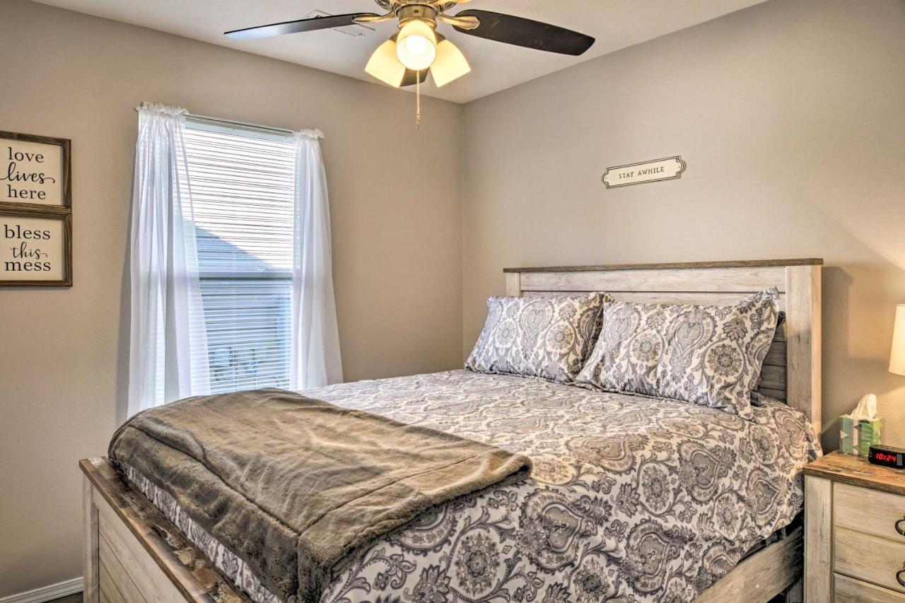 Cozy Condo With Pool Access, 5 Mi To Table Rock Lake Бренсън Екстериор снимка